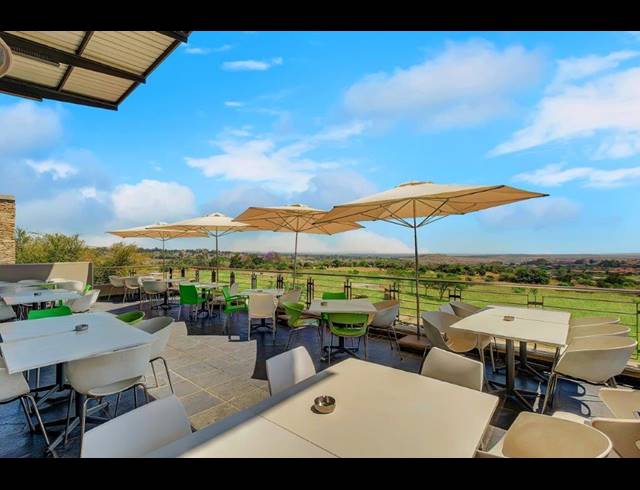 2 BEDROOM APARTMENT FOR SALE IN JACKAL CREEK GOLF ESTATE